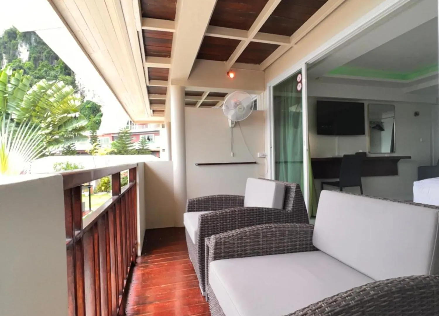קו פי פי Mama Beach Residence - Adults Only אתר נופש