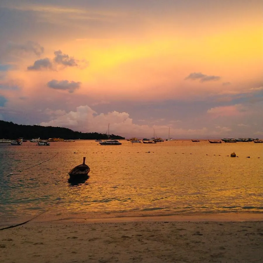 Mama Beach Residence - Adults Only Koh Koh Phi Phi Don 3*,  Thaïlande